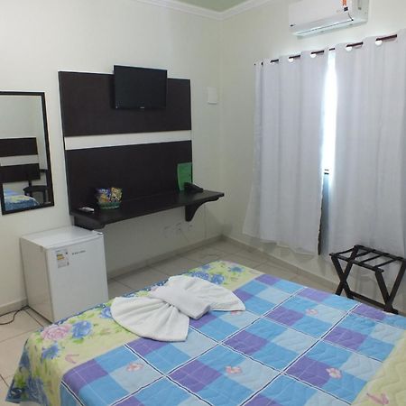 Eder Hotel Cacoal Bilik gambar