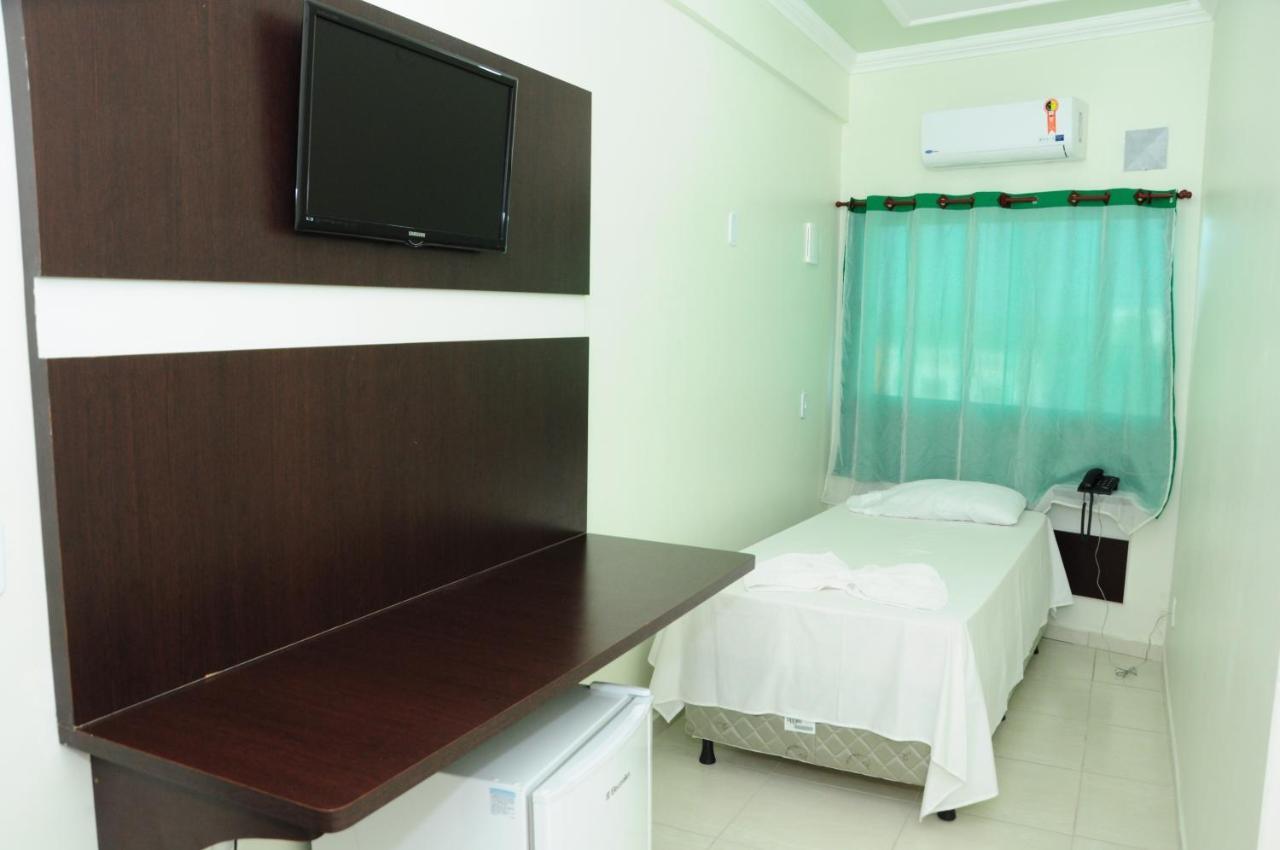 Eder Hotel Cacoal Bilik gambar